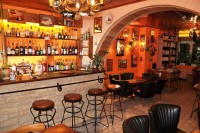 /album/hotel-du-vieux-ch%c3%a2teau/a5e-photo-bar-jpg/